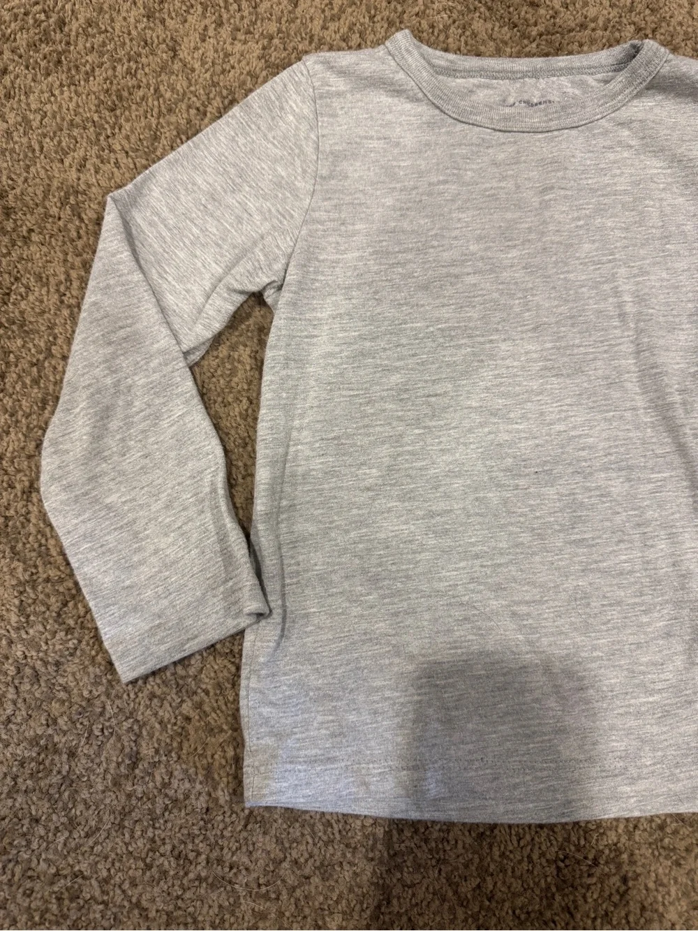 The children’s place long sleeve Grey T-shirt—3T—unisex